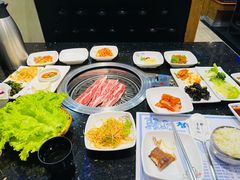 -青松馆韩国料理(香港中路佳世客店)