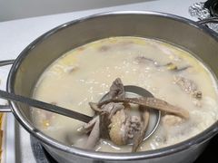 -煲王粤菜餐厅(中侨中心店)