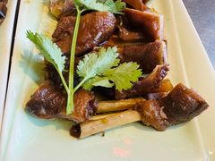 潮界卤鹅掌（47）-潮界(LU·ONE凯德晶萃广场店)