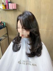 -韩国李知恩形象设计
