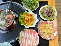 -银同牦牛肉火锅