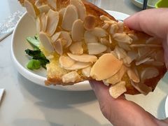 -泓历皇朝酒店(东亭店)