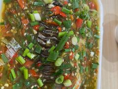 招牌青椒口味无刺鲫鱼-老街无刺鲫鱼