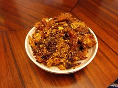 香辣手撕烤兔-老黄记手撕烤兔(玉林街店)