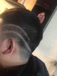 -茶发Salon·烫发染发理发