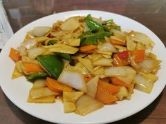 -老街坊餐吧