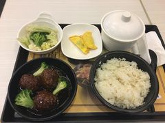 -老娘舅(奥特莱斯店)