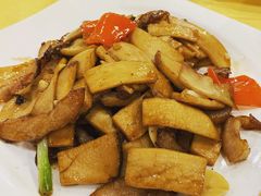 -盛记顺德高佬猪杂粥