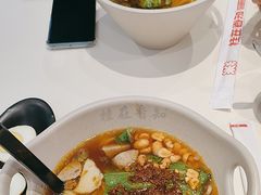 -桂在香知桂林米粉(南岗松雷店)