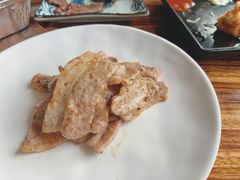 猪肉五花肉-热血兄弟·炭火烤肉(融侨中心店)