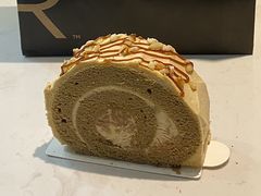 太妃榛果瑞士卷-星巴克臻选(南京艾尚天地店)