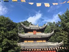 -龙华寺