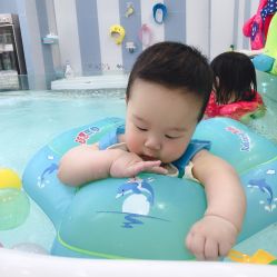 -Pony Baby宝尼婴幼儿游泳SPA馆