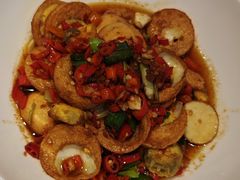 -阿瓦山寨·湘菜现炒·剁椒鱼头王(咸阳总店)