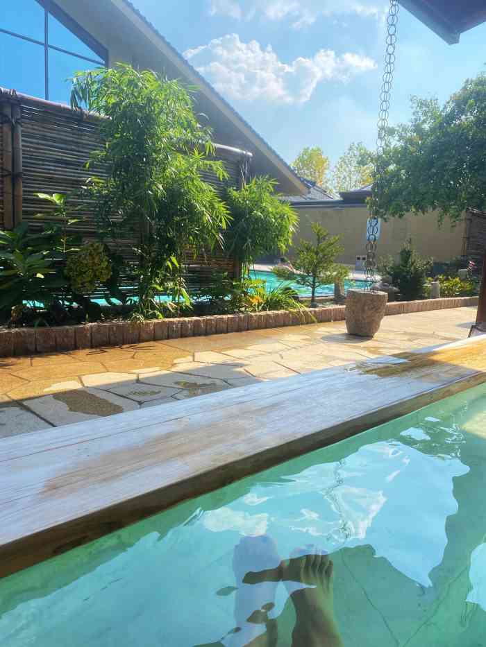 汤景泽日式温泉酒店-"服务非常好 环境新装修也不错909090.