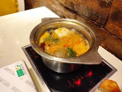 -爱客得牛排海鲜烤肉·火锅自助(春熙路黑金好店)