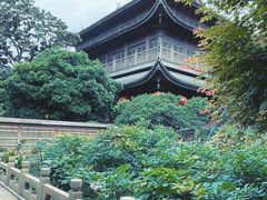 -龙华寺
