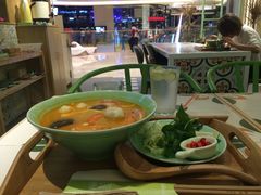 -越弥越南传统美食馆