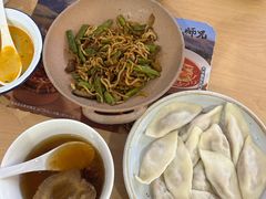 -大师兄·西北小馆(北站缤果空间店)