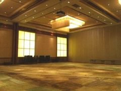 -上海浦东康桥绿地假日酒店