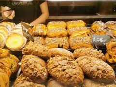 -BUTTERFUL&CREAMOROUS 黄油与面包(西单大悦城店)