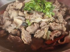 -大众跷脚牛肉馆·非遗传承单位(峨眉山店)