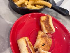 -必胜客(港悦广场店)