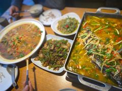 -盐帮食坊•小河帮川菜(四川师大店)