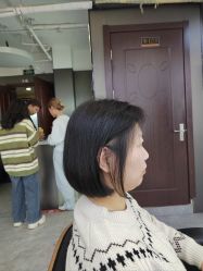 -藤野造型烫发染发