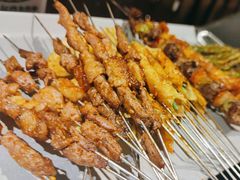-三个大叔烤羊肉串·歌手驻唱·碳烤鲜肉(西三旗店)