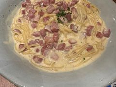 -玛格萝妮比萨屋(四平店)