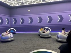 -嗨贝天地亲子乐园 · 生日派对·VR对战(万象城店)