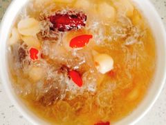-红樱桃月嫂育婴师(徐汇总店)
