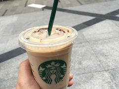 -星巴克(港汇1号办公楼店)