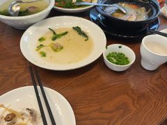 -日日鲜茶餐厅 · 潮汕菜 · 手工茶点(小公园店)
