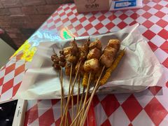 -霸气大叔干锅鸭头·龙虾烧烤·川菜·赛事直播(三里屯店)