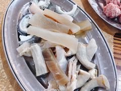 -光头仔烧鸡牛杂店