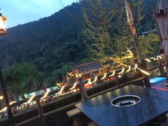-楠柏弯休闲山庄(梨花溪店)