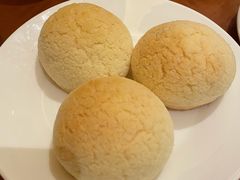 酥皮奶黄包-杭州JW万豪酒店-万豪中餐厅