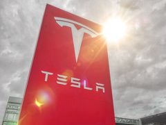 -TESLA 特斯拉(北京南四环中路特斯拉中心)