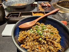 -铭牛烧肉·和牛海鲜自助(高新月牙湖店)