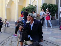 -艾提尕尔清真寺