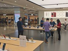 -华为授权体验店(中山公园来福士)