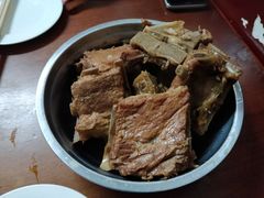 -王记酱骨头馆(新华路一店)