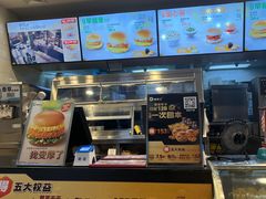 -德克士(哈西火车站店)