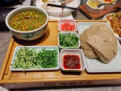 -巴盟人家·内蒙地方菜(华丽家族店)