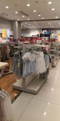 -乐友孕婴童(勒泰中心店)