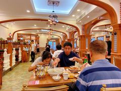 大堂-清真·玛丽亚新疆菜主题餐厅(浙江中路店)