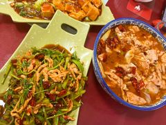 -北京龙庆四季香农家饭庄·灶台鱼·碳烤虹鳟鱼(龙庆峡店)