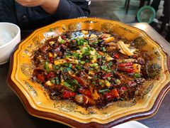 红烧牛脊髓-百年粉蒸牛肉
